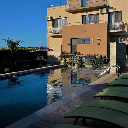 Indeep Club Hotell Cumpăna Exteriör bild