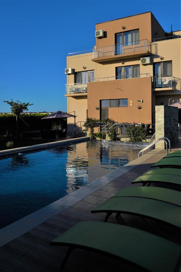 Indeep Club Hotell Cumpăna Exteriör bild