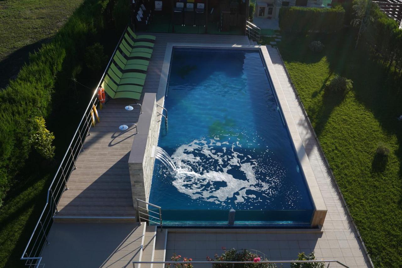 Indeep Club Hotell Cumpăna Exteriör bild