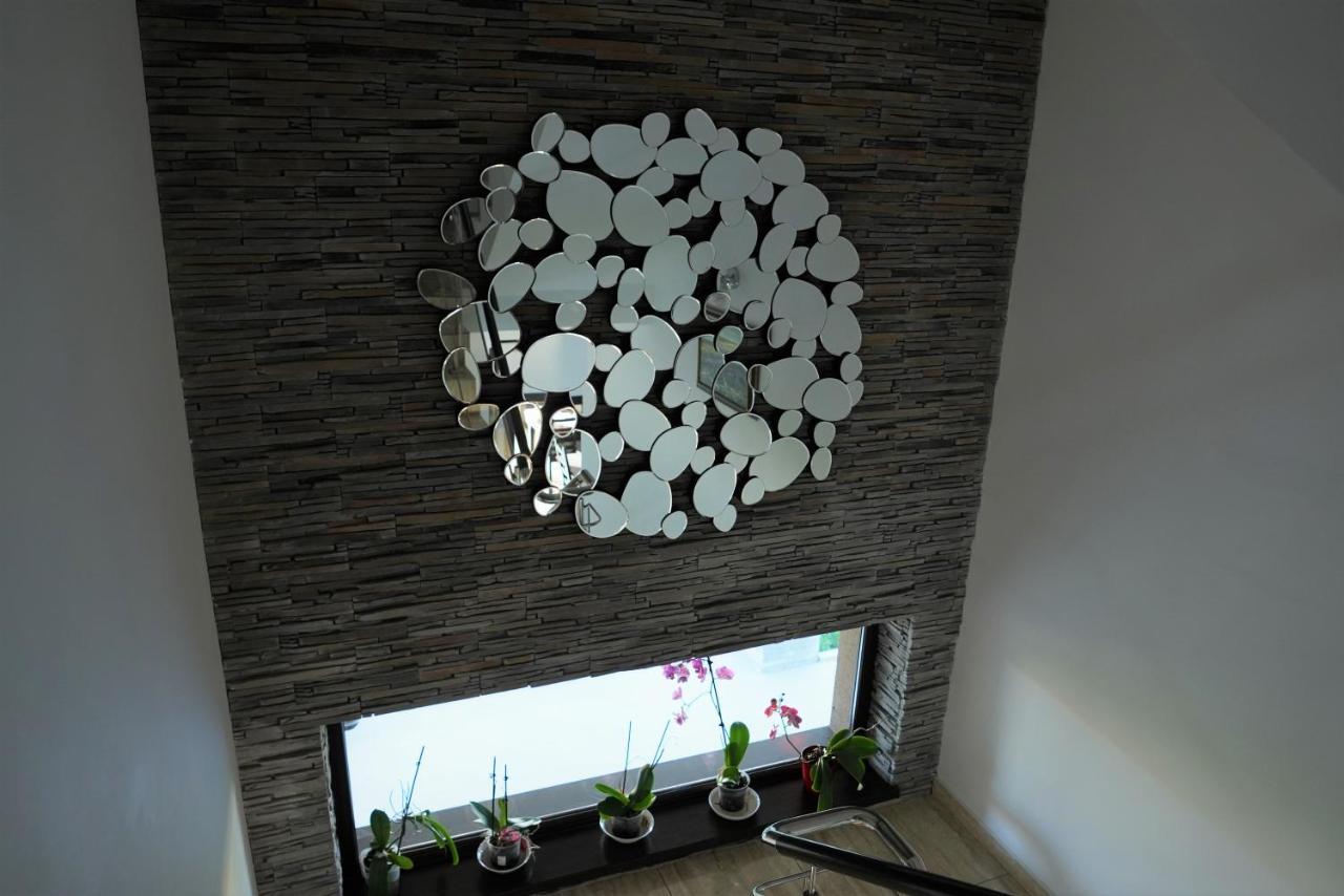 Indeep Club Hotell Cumpăna Exteriör bild