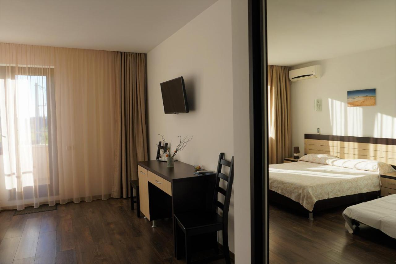 Indeep Club Hotell Cumpăna Exteriör bild