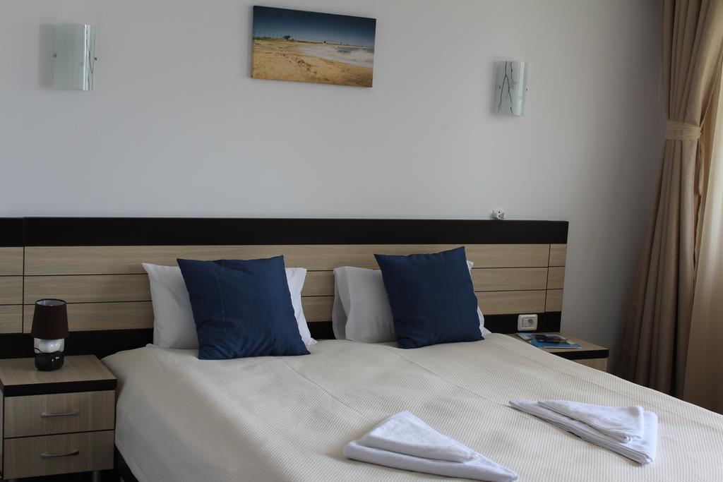 Indeep Club Hotell Cumpăna Exteriör bild