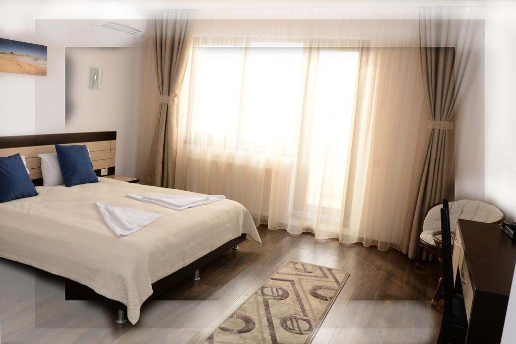 Indeep Club Hotell Cumpăna Exteriör bild