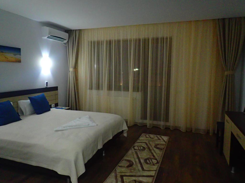 Indeep Club Hotell Cumpăna Exteriör bild