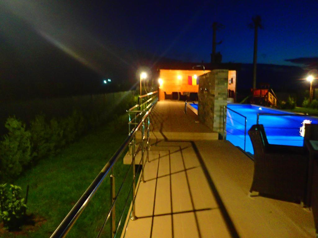 Indeep Club Hotell Cumpăna Exteriör bild