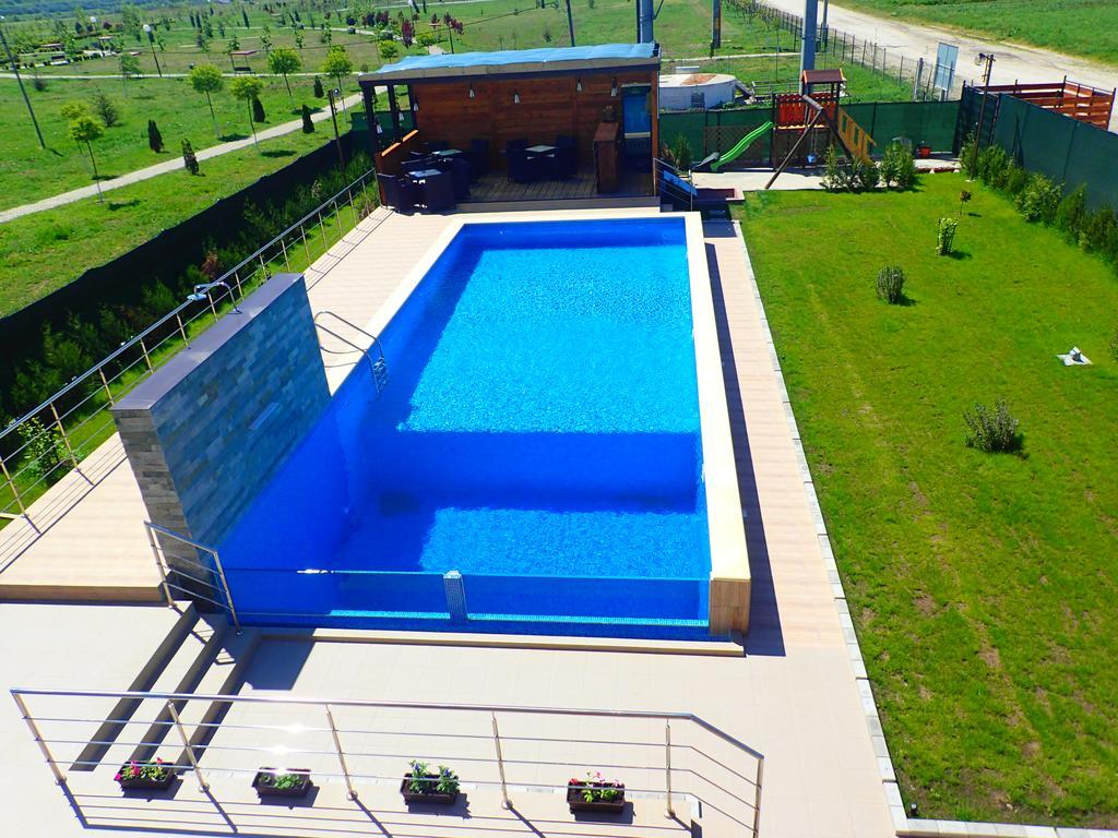 Indeep Club Hotell Cumpăna Exteriör bild
