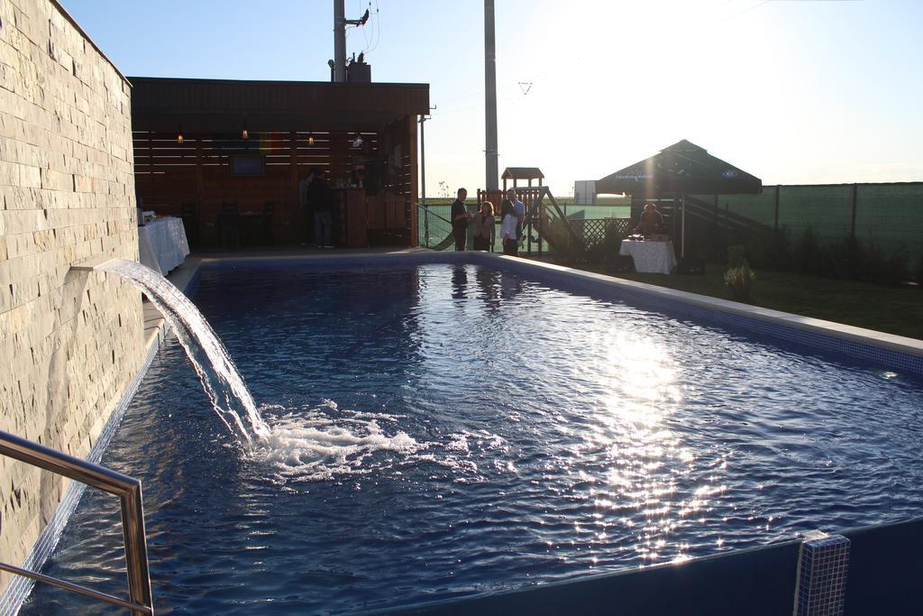 Indeep Club Hotell Cumpăna Exteriör bild